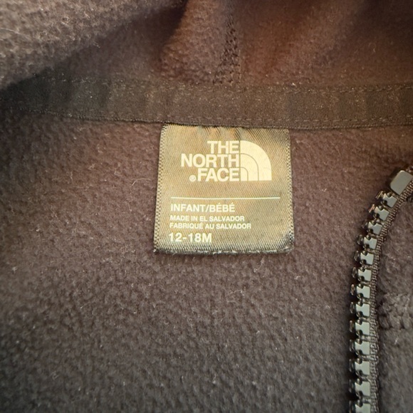 The North Face Infant Black Jacket with hood 12-18 months - Picture 2 of 3